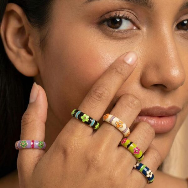 Handcrafted Meenakari Ring with Vibrant Enamel Detailing
