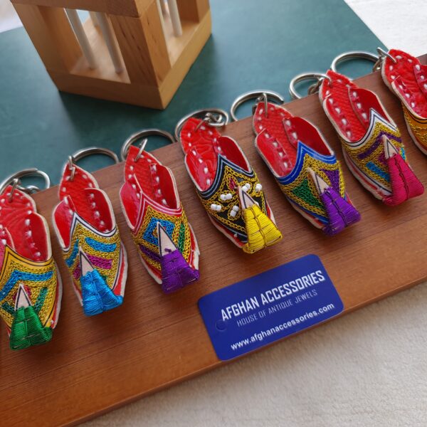 Handcrafted Punjabi Khussa Keychain with Traditional Punjabi Design