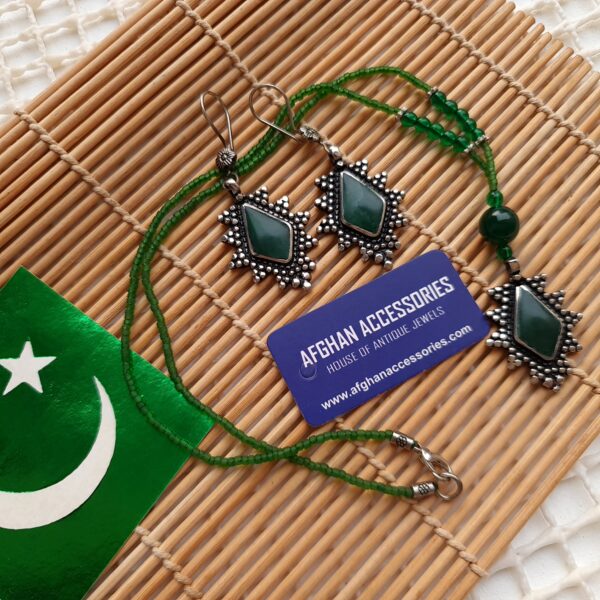 Antique premium German silver carved gemstone set