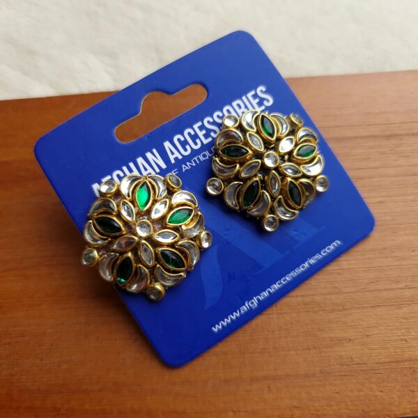 Azadi Khudan studs